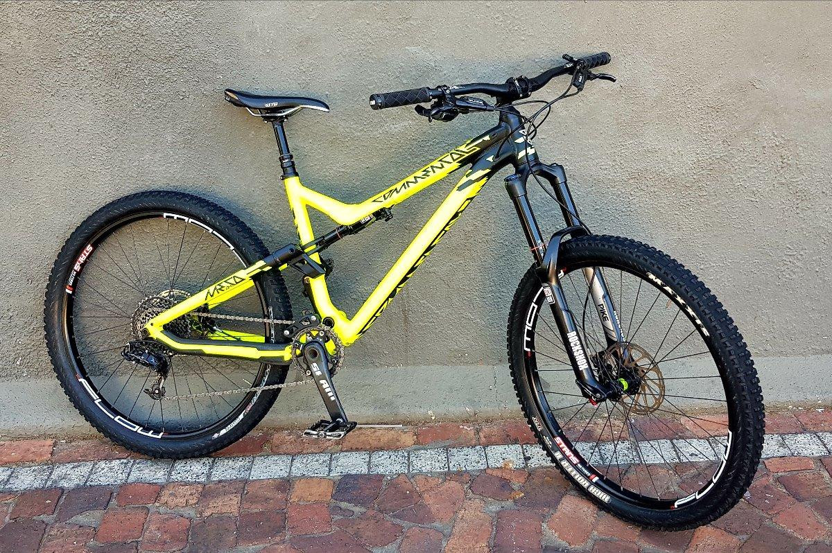 Commencal Meta AM V4 Dual Suspension Mountain Bikes