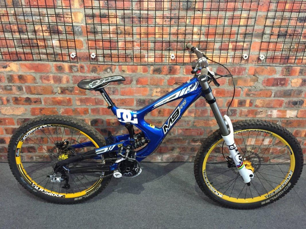 INTENSE M9 FRO- Fits 27.5 Wheels | Bike Hub