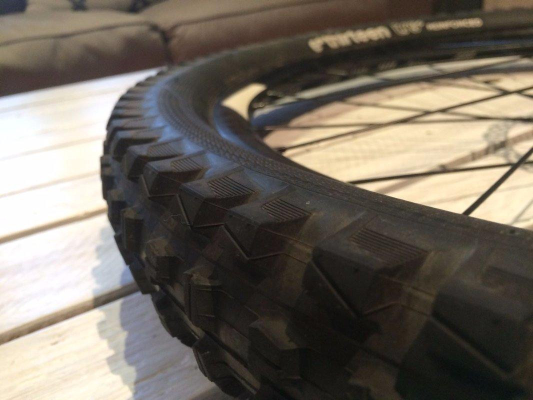 Giant S-xc2 Wheelset <------ decoding=