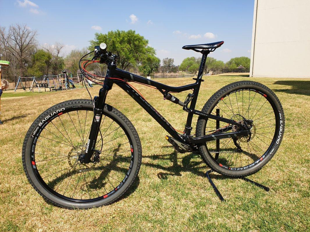 Cannondale Rush Large 2015 Dual Suspension Mountain Bikes