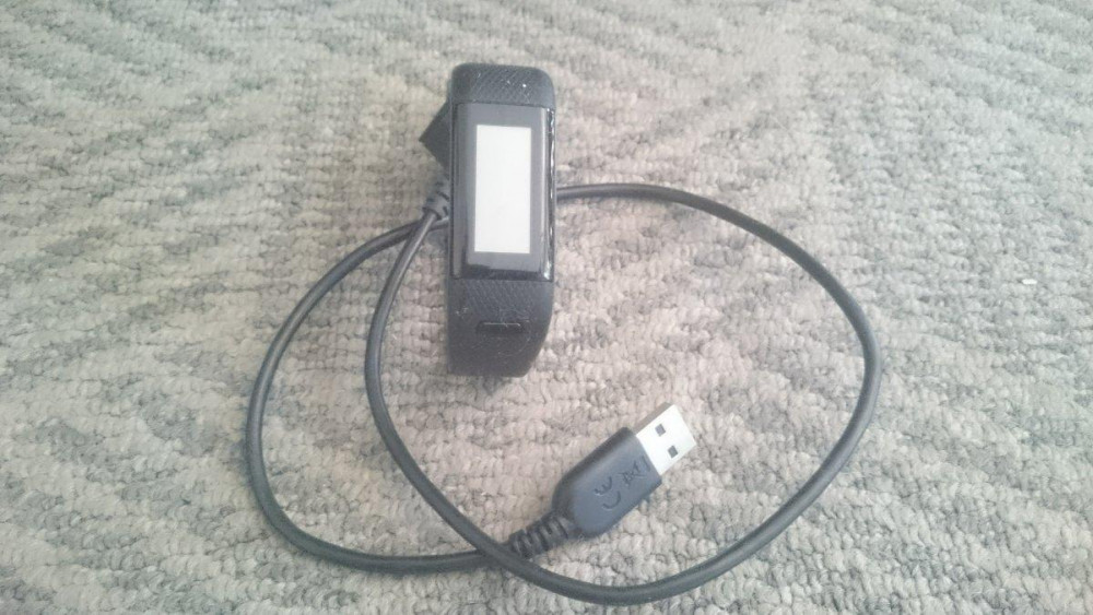 garmin vívosmart hr gps