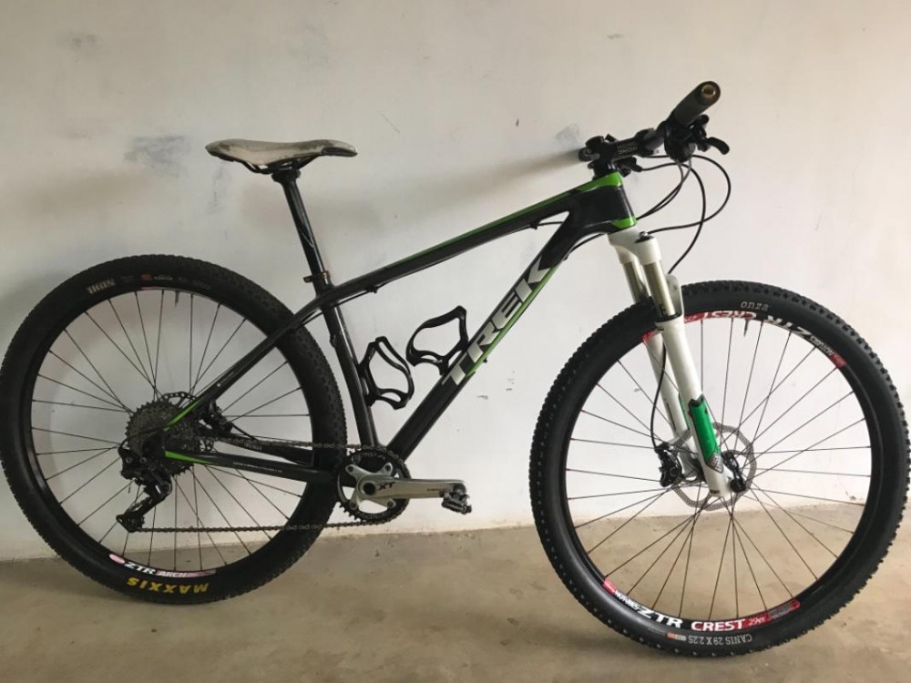Trek Superfly 9.8 | Bike Hub