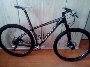 Scott Scale PRO Carbon 29 Sub 9KG Hardtail Mountain Bikes