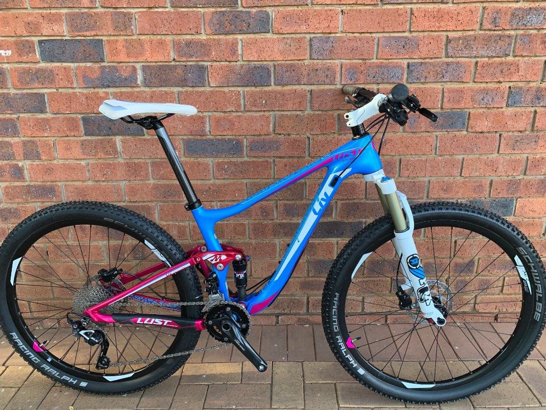 GIANT LIV 650B 2016 | Dual Suspension Mountain Bikes | Bike Hub