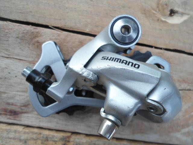 Shimano Claris Shimano Rd2300 Shimano RD2300 8sp Derailleur Front - Main Image