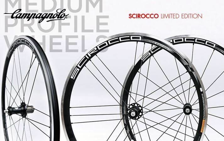 自転車本体 TREK 1.1 Campagnolo Scirocco 35mm Campagnolo Scirocco 35mm . 700c . 10-11 speed . Rim Brake