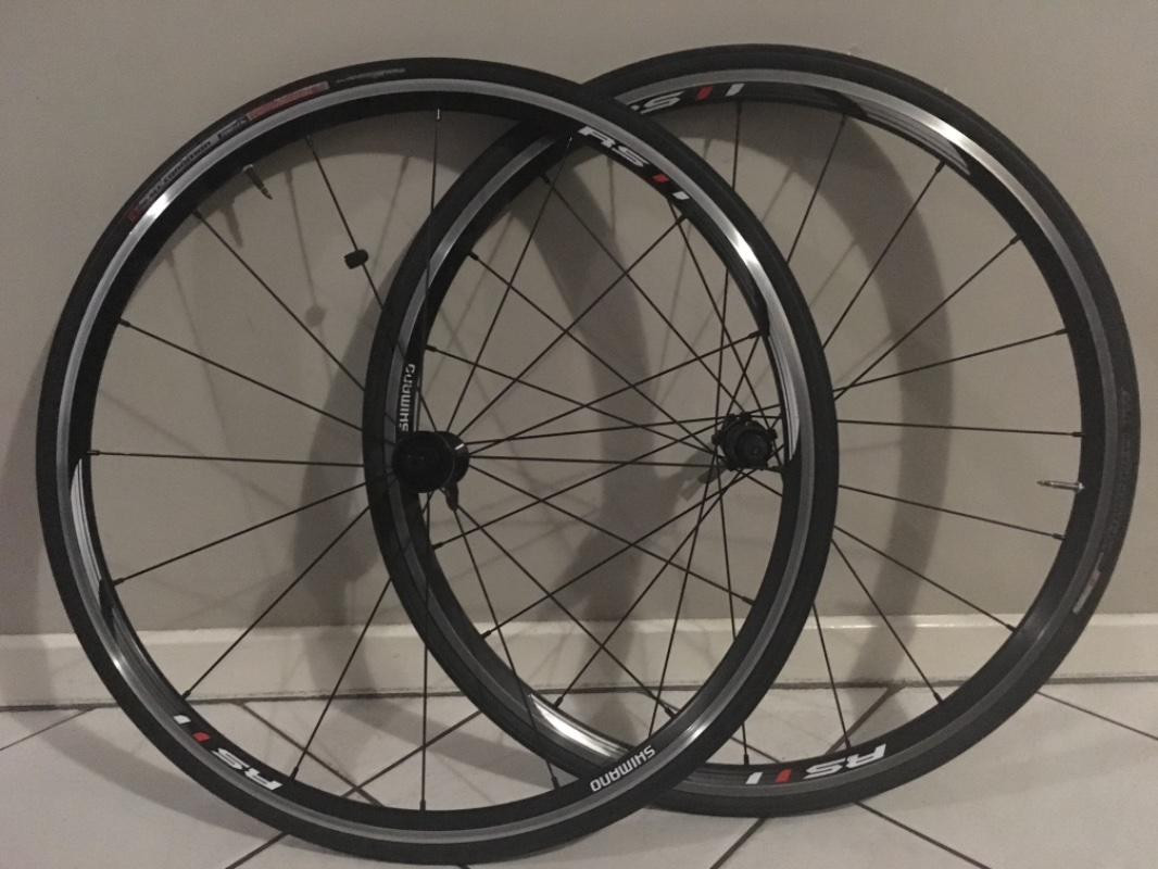 GREAT DEAL Shimano Rs11 Road Wheel Set Road Bike Wheels Bike Hub