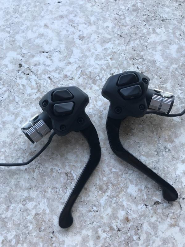 Shimano Ultegra Di2 ST 6871 TT | Shifters | Bike Hub
