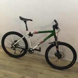 Kona Kula Deluxe Starter Kit Hardtail Mountain Bikes Bike Hub