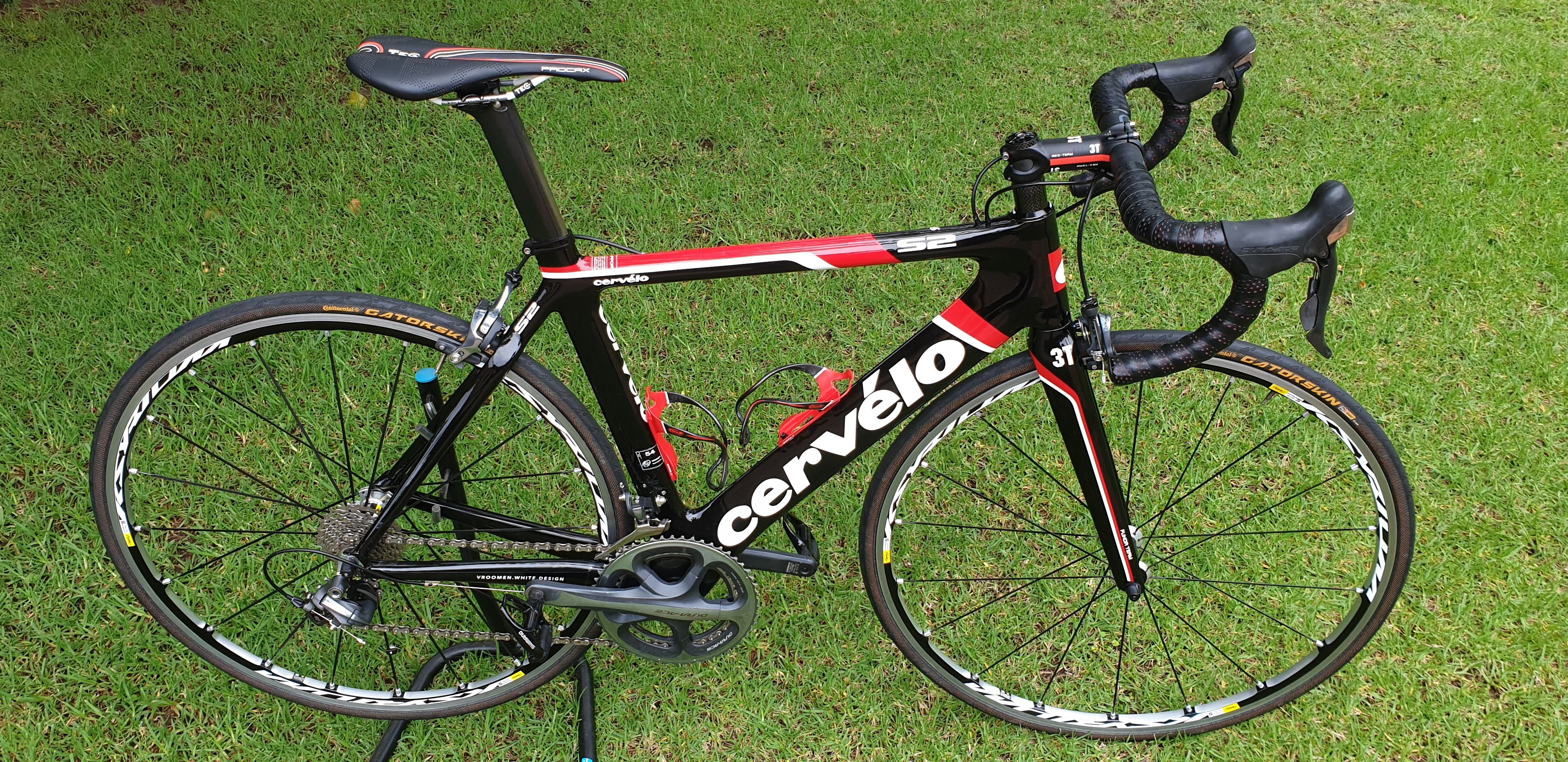 Cervelo S2 | Road Bikes | Bike Hub