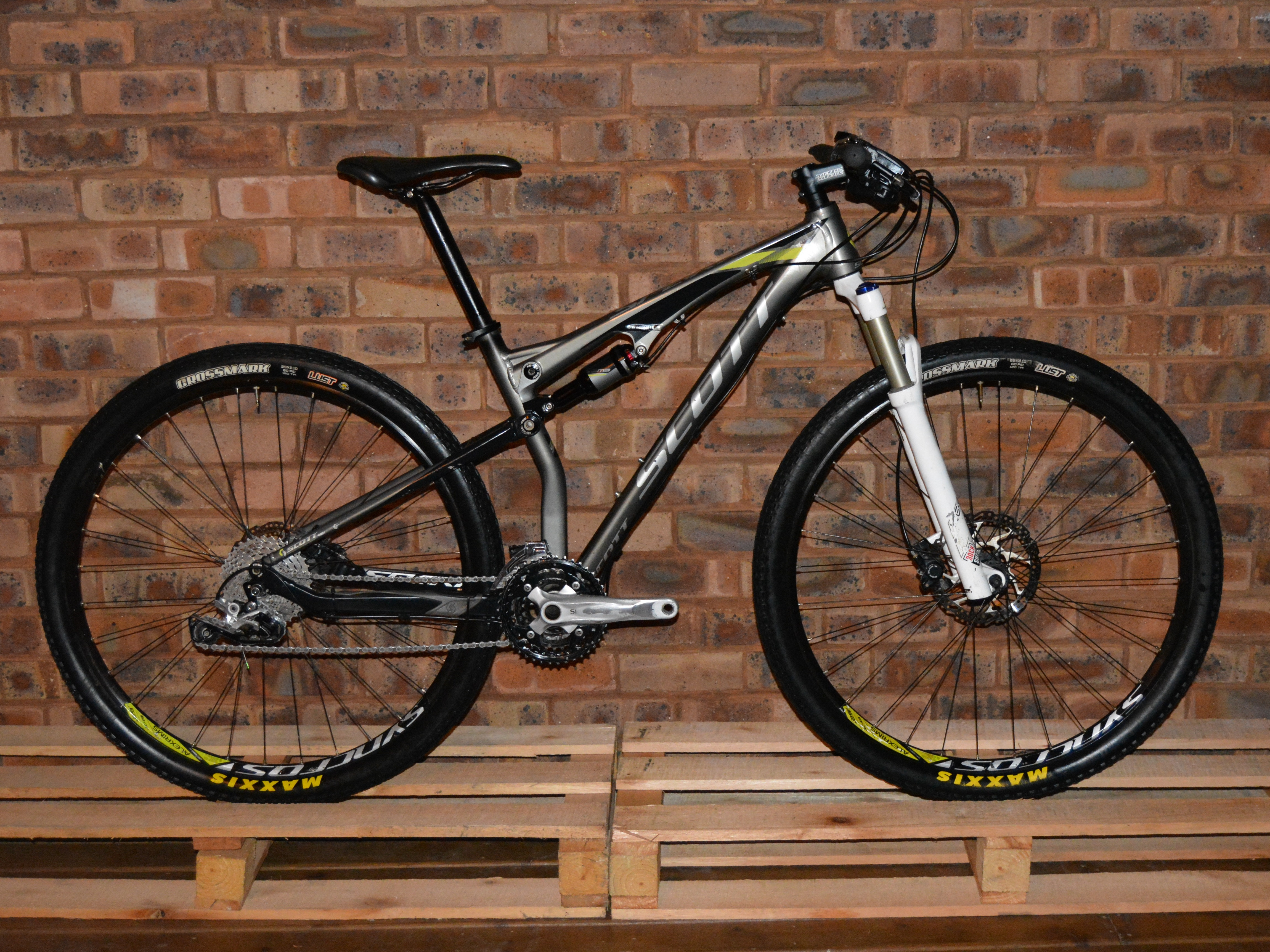 Scott Spark 950 Rockshox Syncros Dual Suspension Mountain