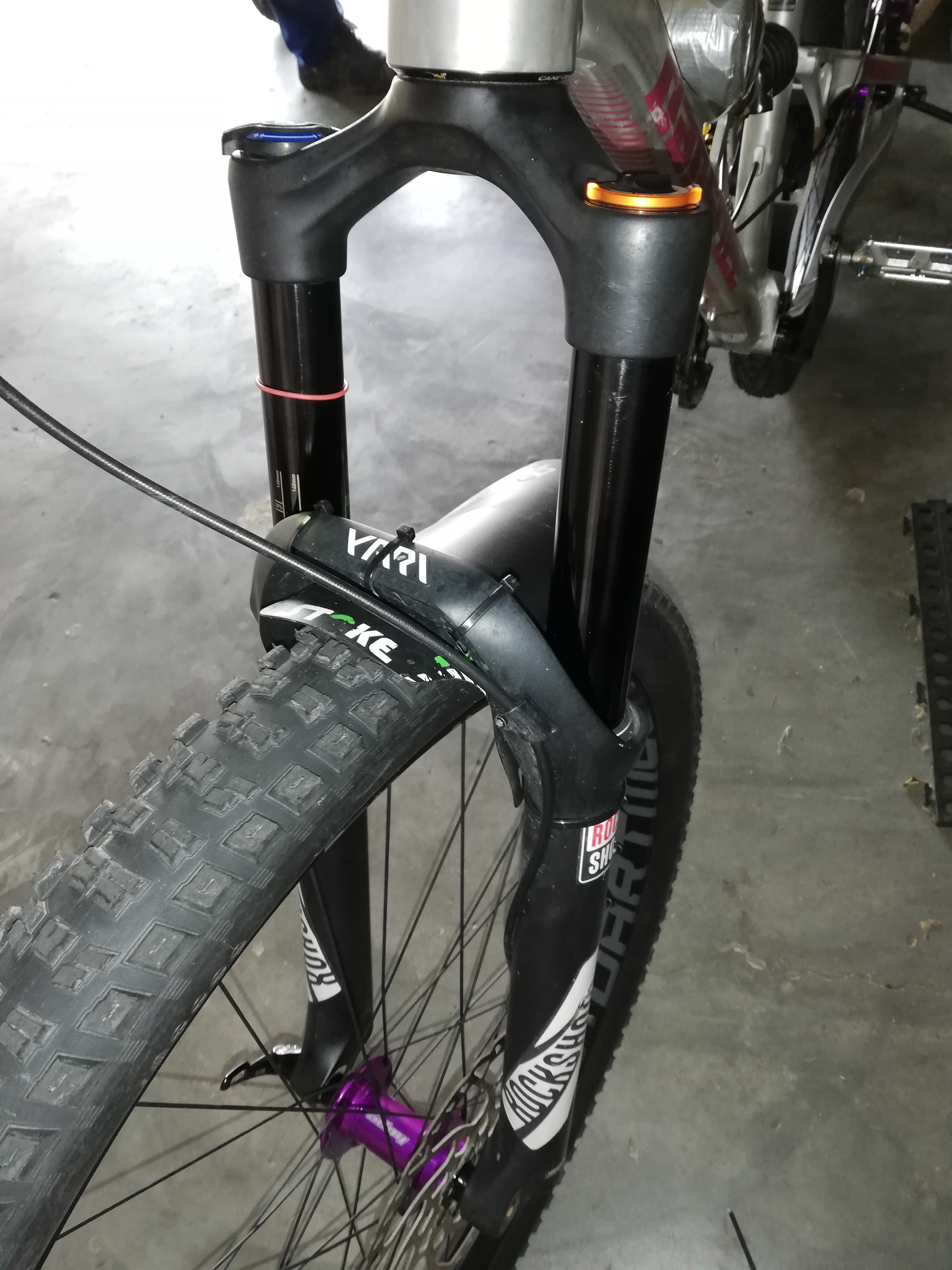 Rockshox Yari 150mm RC Boost Mountain Bike Forks