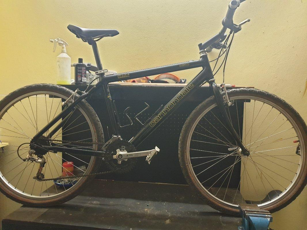 Cannondale M500 | Hardtail Mountain Bikes | Bike Hub