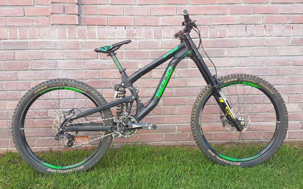 Solid Strike 27.5 DH Bike | Bike Hub