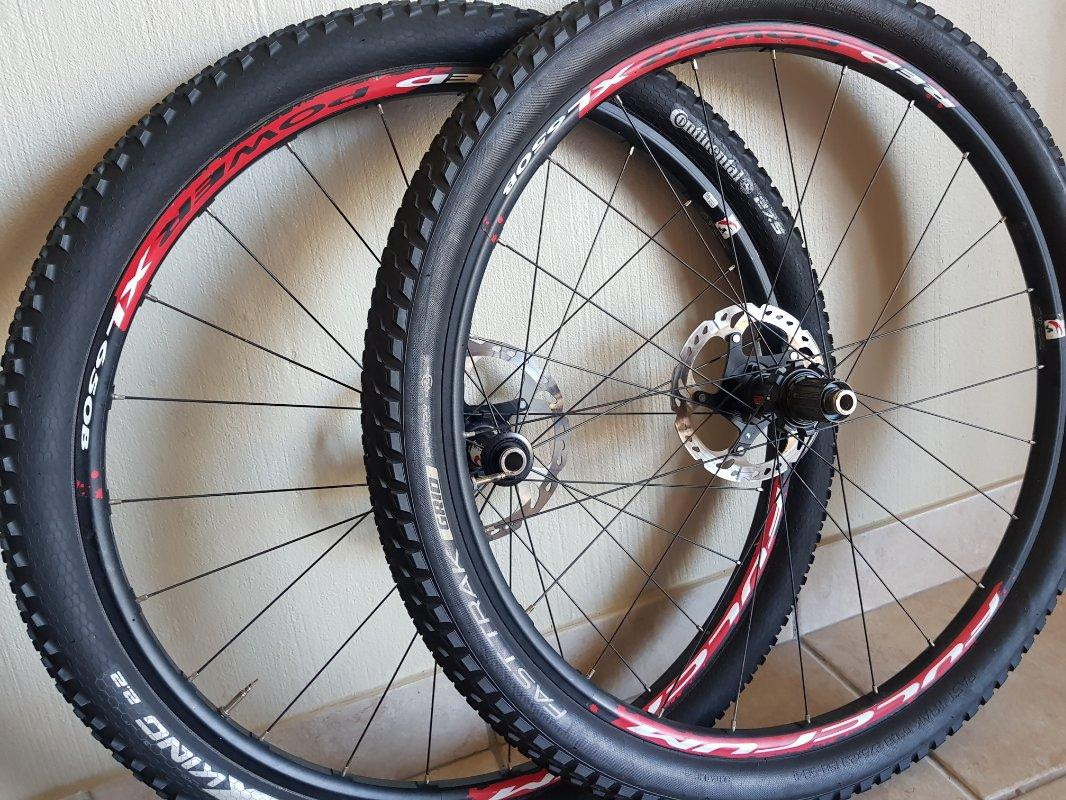フルクラム redpower 27.5 650b リム フルクラム redpower 27.5 650b リム フルクラム RED METAL XRP