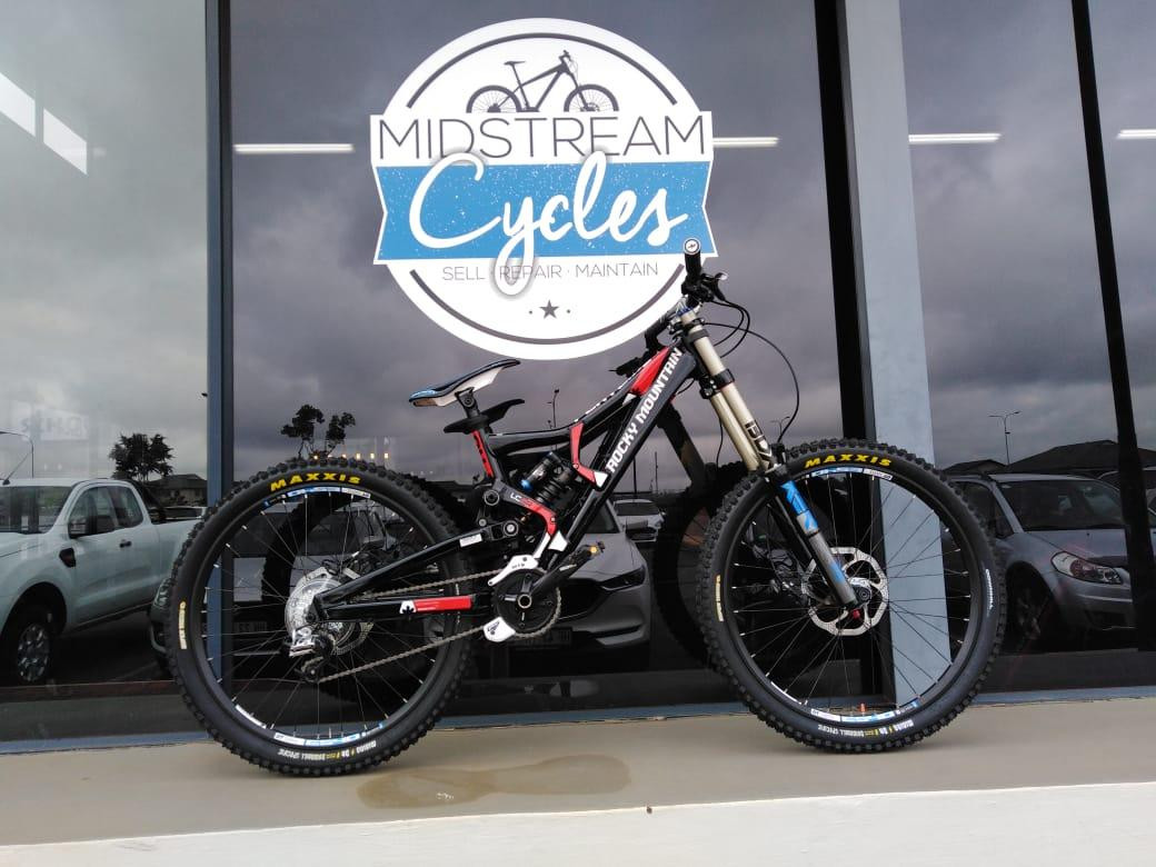 Rocky Mountain Flatline Pro 2013 | Mountain Bikes | Bike Hub
