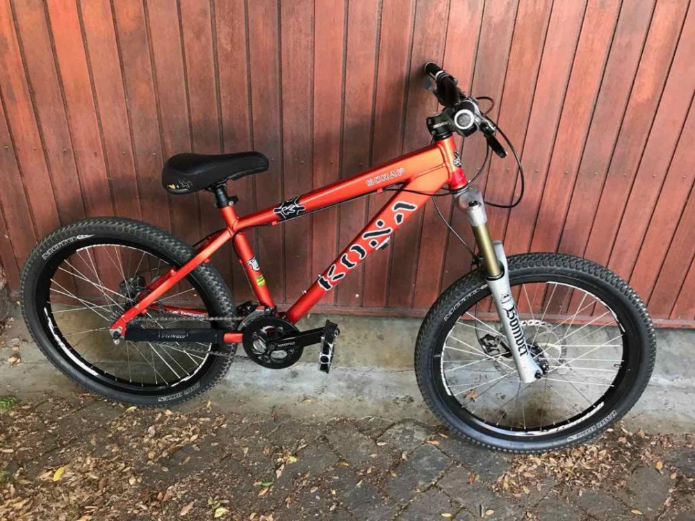 Kona Scrap Jump Bike With Killer 24" Wheelset Bike Hub