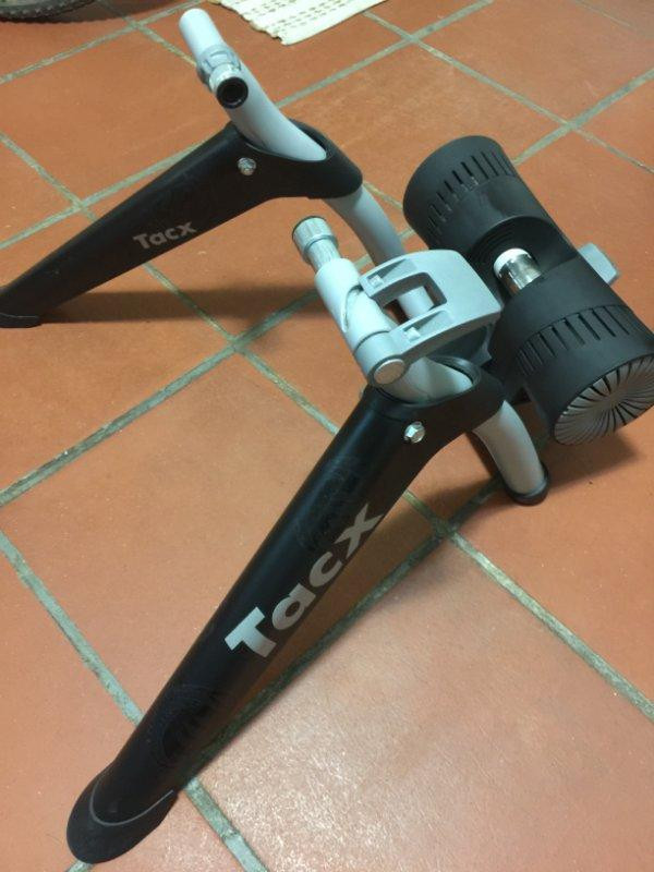 Tacx Bushido Smart Trainer Ant Dongle/Tyre/Box Indoor Trainers