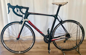2016 Giant TCR Advanced 2 | Road Bikes | Bike Hub