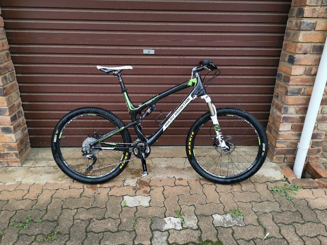 Rocky Mountain Element 70 RSL For Sale Dual Suspension Mountain - Main Image