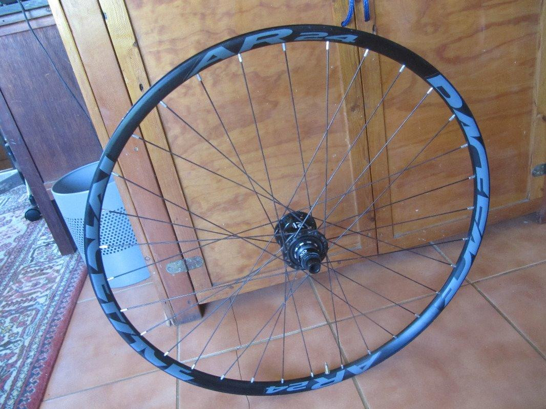 Dt Swiss Race Face Ar24 29 RACEFACE AR24 BOOST 29