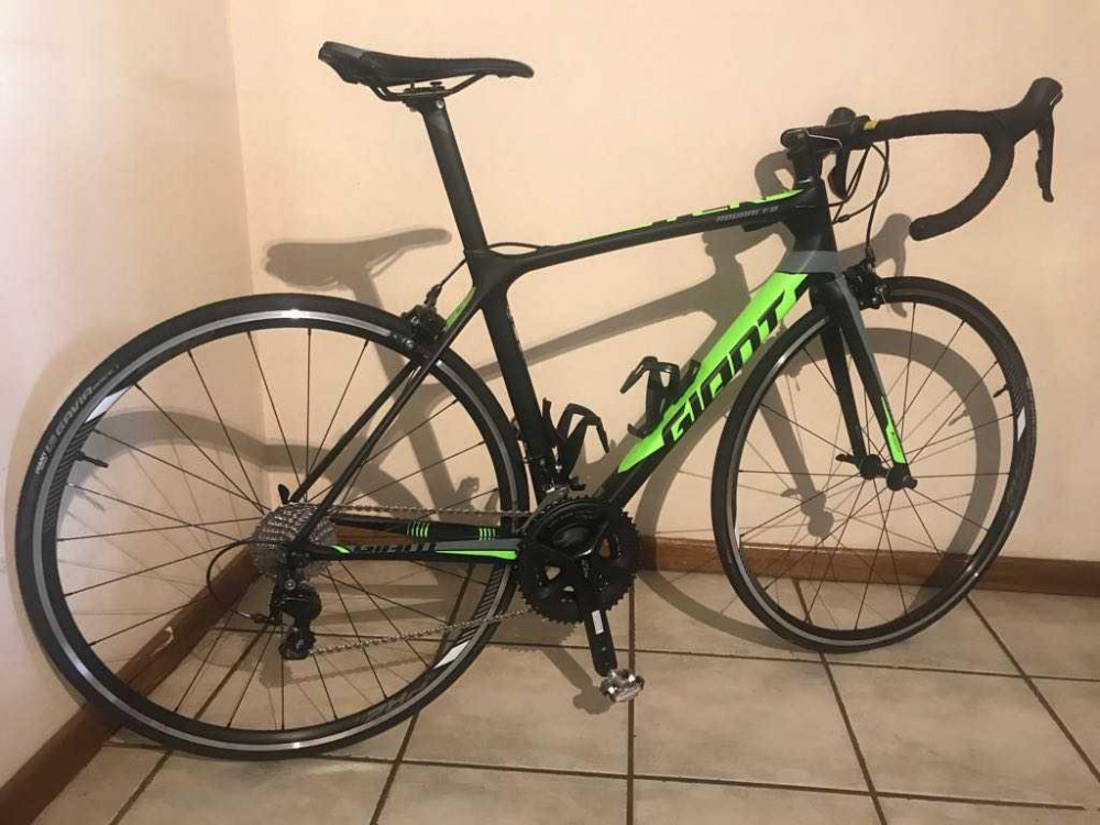 Giant TCR Advanced 2.0 2018 | Bike Hub