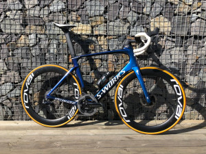自転車本体 2018 S-WORKS VENGE ViAS DISC Di2 Specialized S-Works Venge ViAS Disc Di2 2018 2018