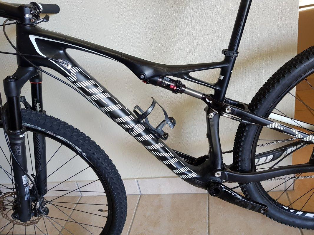 2015 Specialized Epic Elite Carbon 29 1x11 Dual Suspension