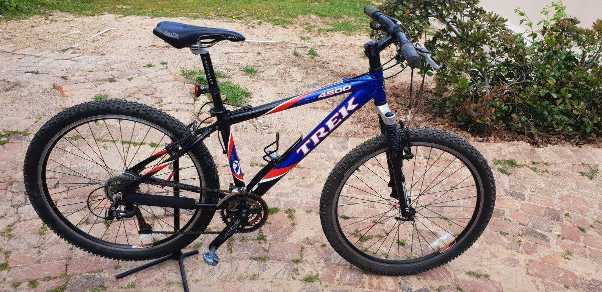 Trek 4500 マウンテンバイク ネイビー 26インチ Trek 4500 26