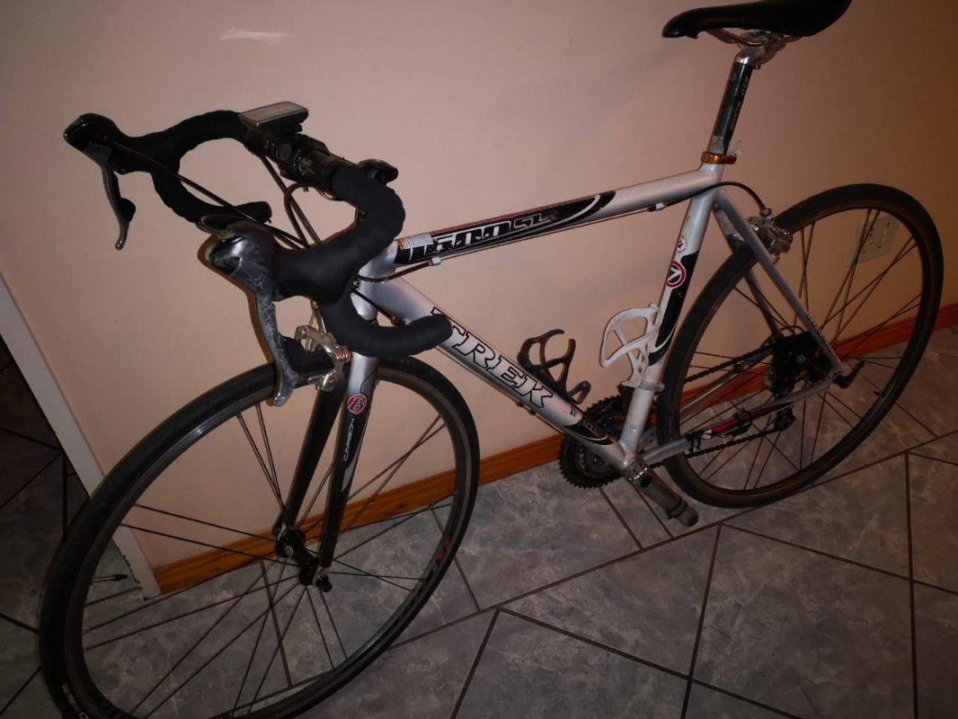 Trek 1600 SLR **PRICE DROP** Road Bikes Bike Hub