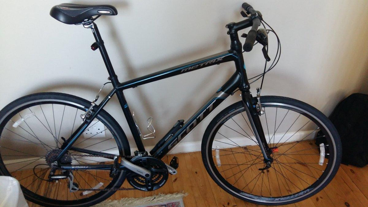 Scott Metrix Hybrid Commuter Bikes Bike Hub