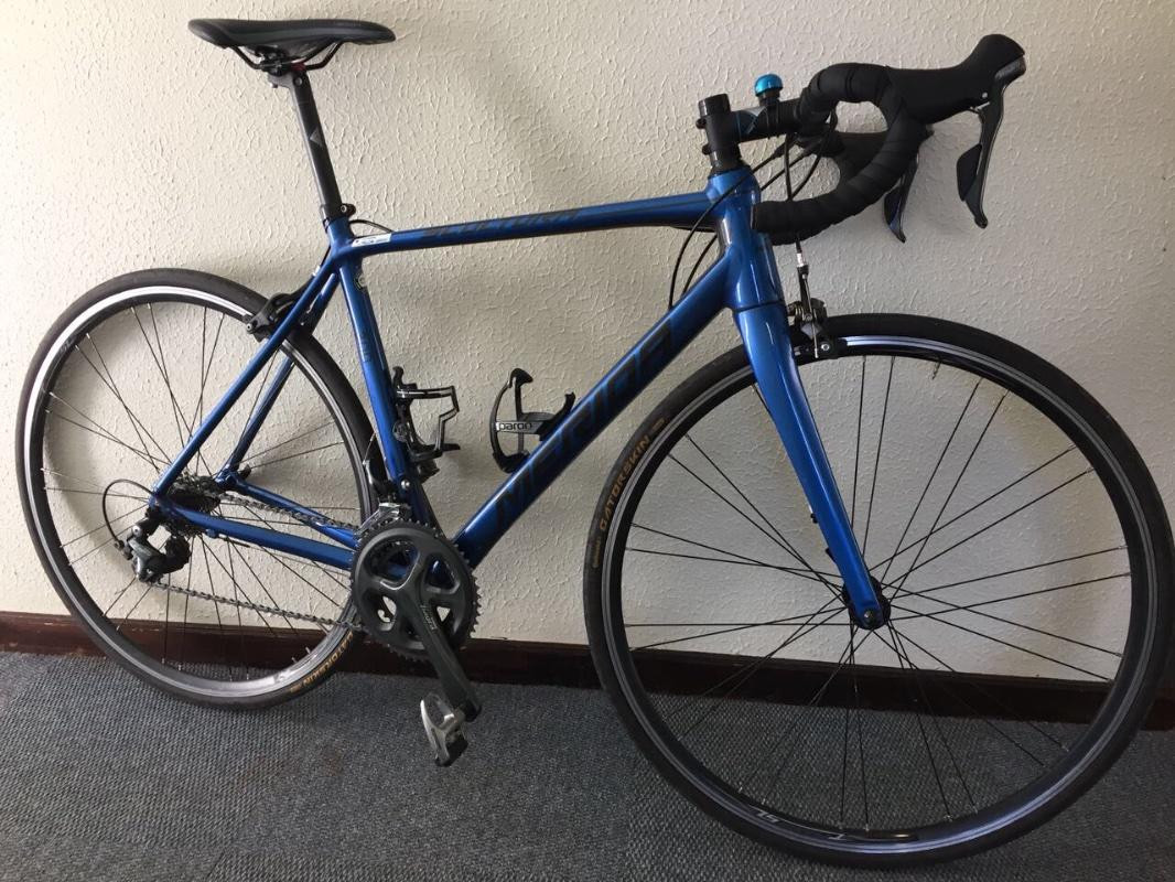 Merida Scultura 300- 2017 | Road Bikes | Bike Hub