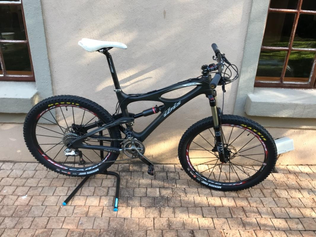 Mountain Bike Mojo Fixie Bike Ibis Mojo SL Dual Suspension - Main Image