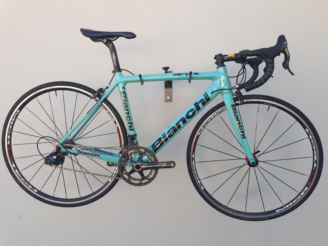 Bianchi Sempre Pro | Road Bikes | Bike Hub