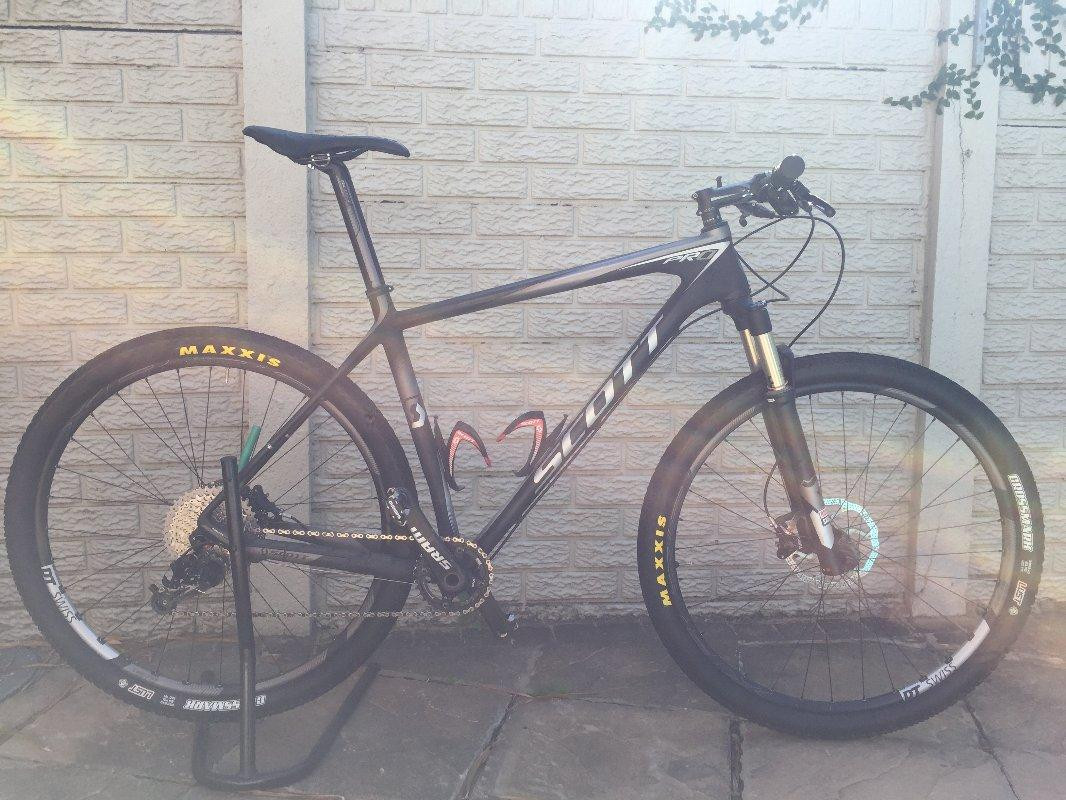 Scott Scale 29 Pro Full Carbon Size XL Sram 1x10 Hardtail