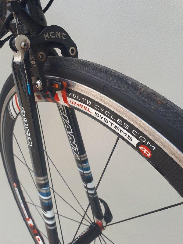 Giant TCR C1 2009 Bike Hub