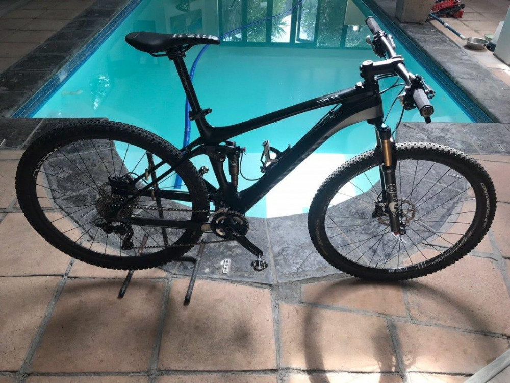 Bicicleta Canyon Doble Xc Canyon LUX CF Carbon Dual