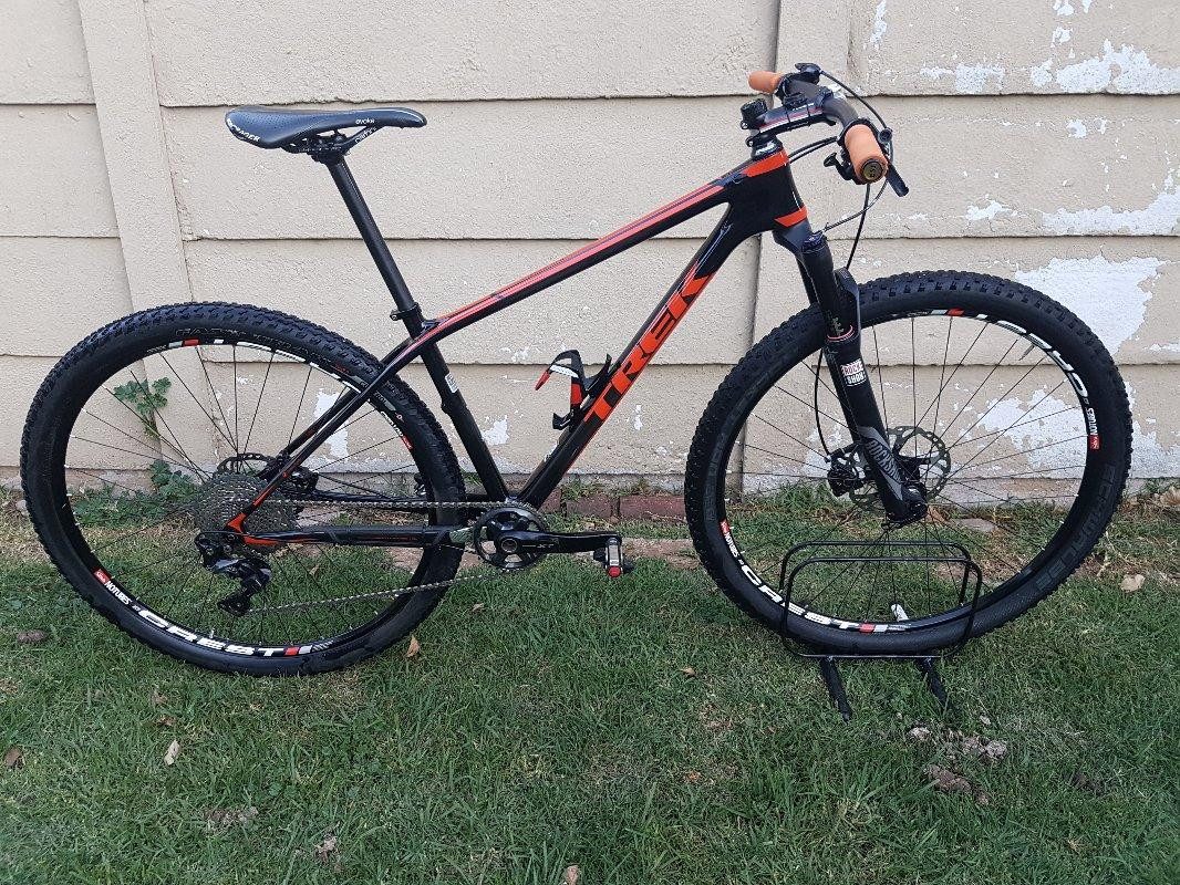 Trek Superfly 9.8 Sl | Hardtail Mountain Bikes | Bike Hub