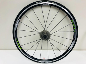 Shimano RS11 Wheelset With 11 Speed 105 Cassette Road Bike
