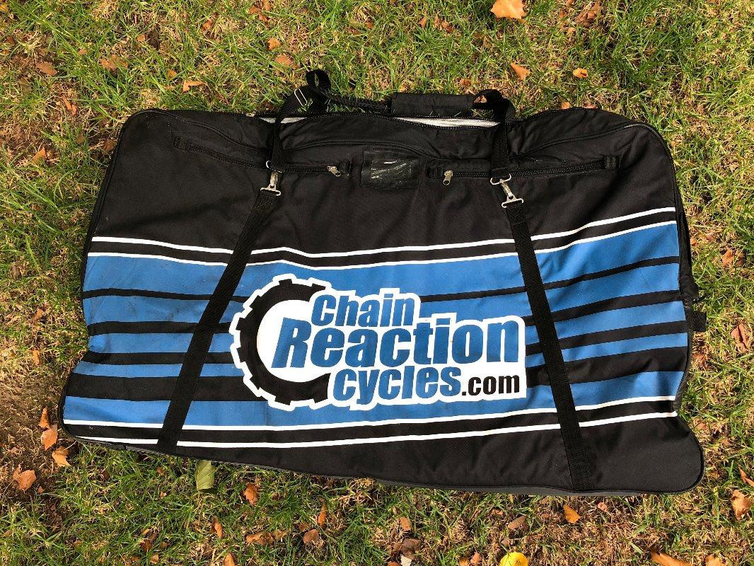 CHAIN REACTION CYCLES 輪行バッグ Chain Reaction Cycles Pro Bike Bag review - I'd pick the big softy