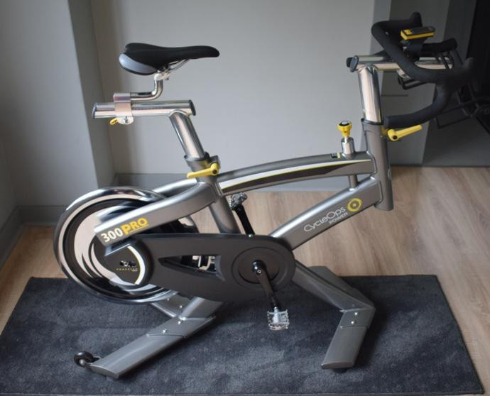 Cycleops 300 Pro Cycleops Indoor Bike Powerbeam Pro Trainer