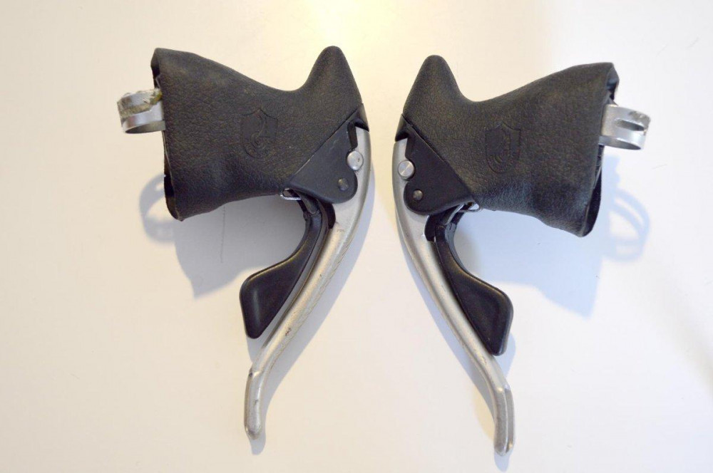 campagnolo athena 8 speed groupset