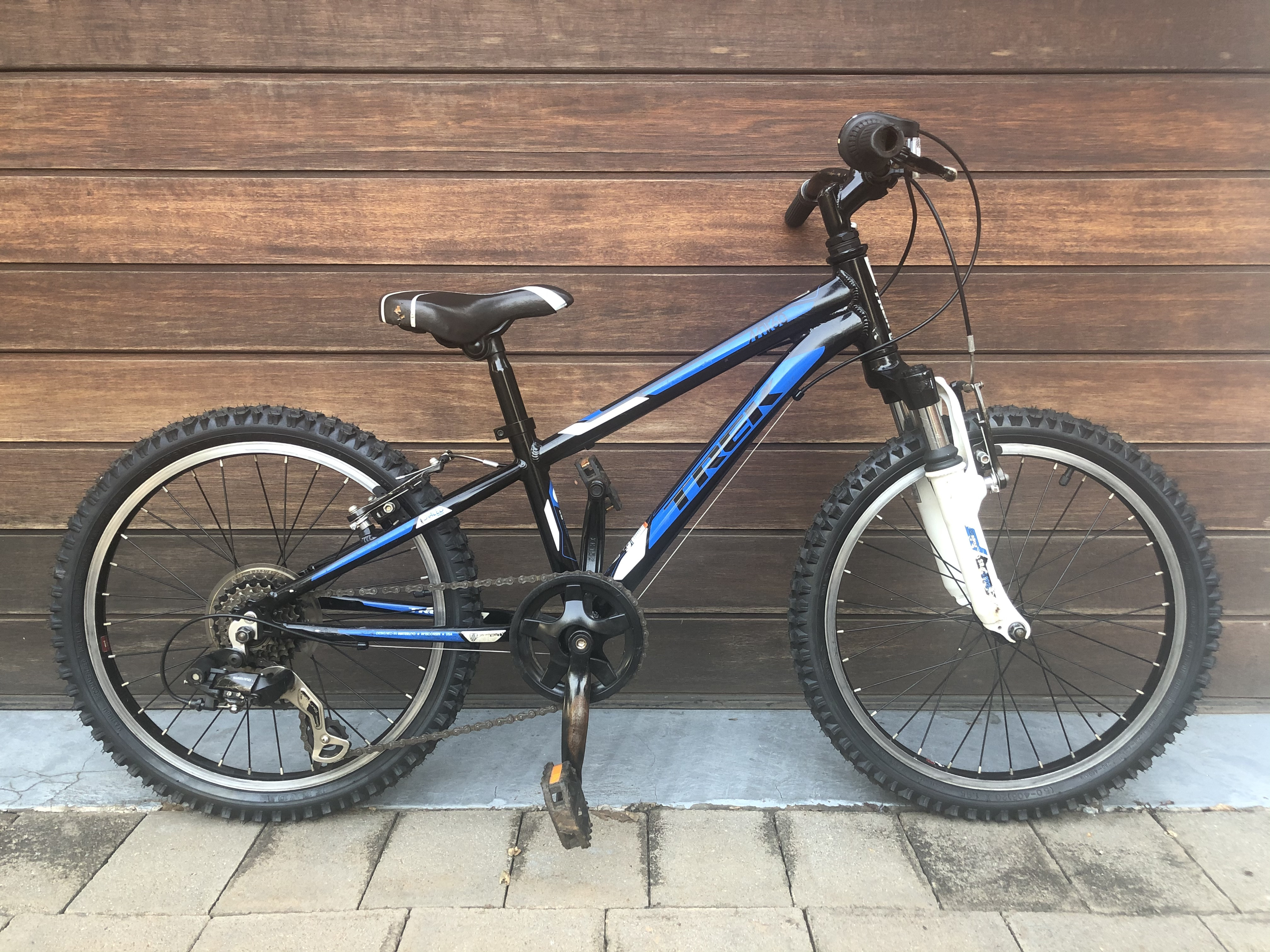 Trek MT60 20 Inch Boys Bike Kids Bikes Bike Hub