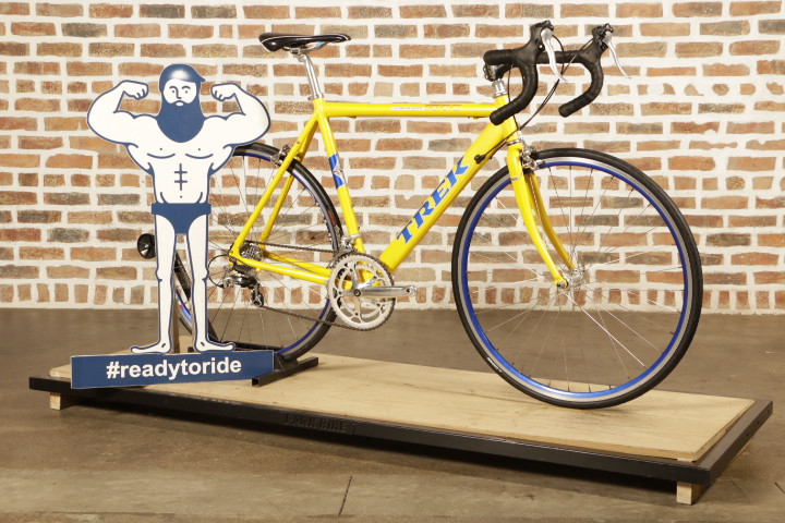 TREK 1000 イエロー ブルー ロードバイク s-l1200.jpg