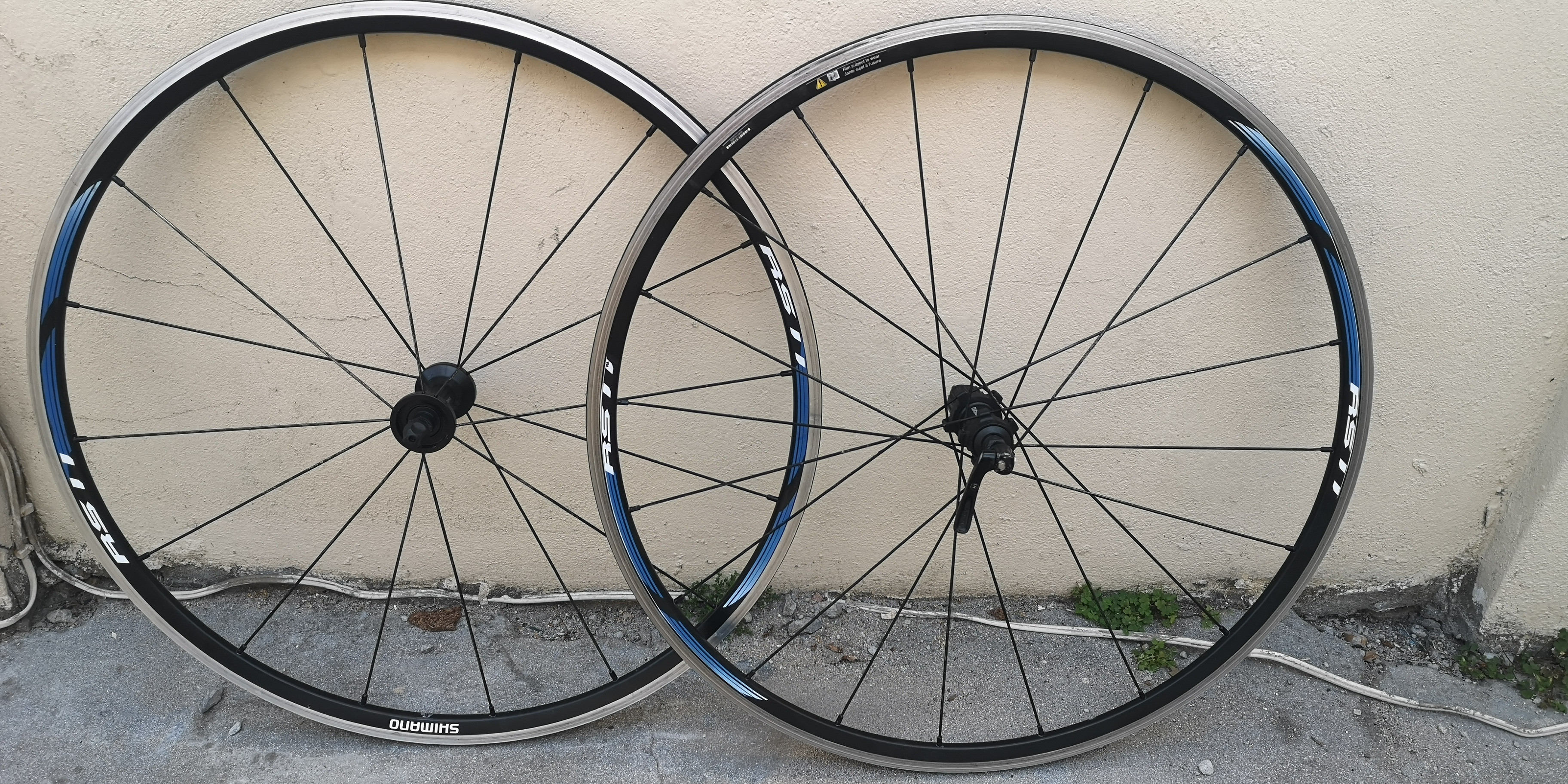 Shimano RS11 Wheels Road Bike Wheels Bike Hub
