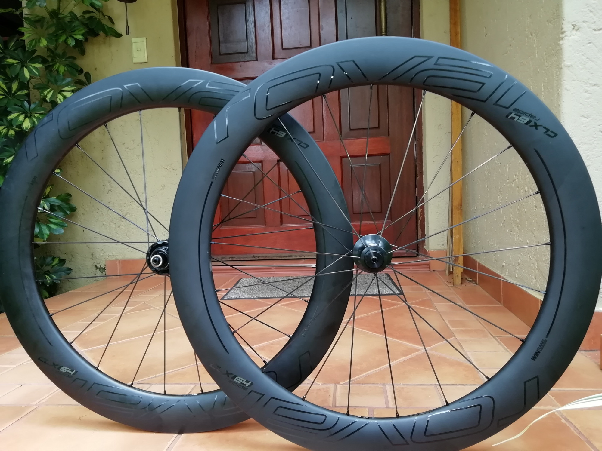 Roval CLX 64 Disc Wheelset | Road Bike Wheels | Bike Hub