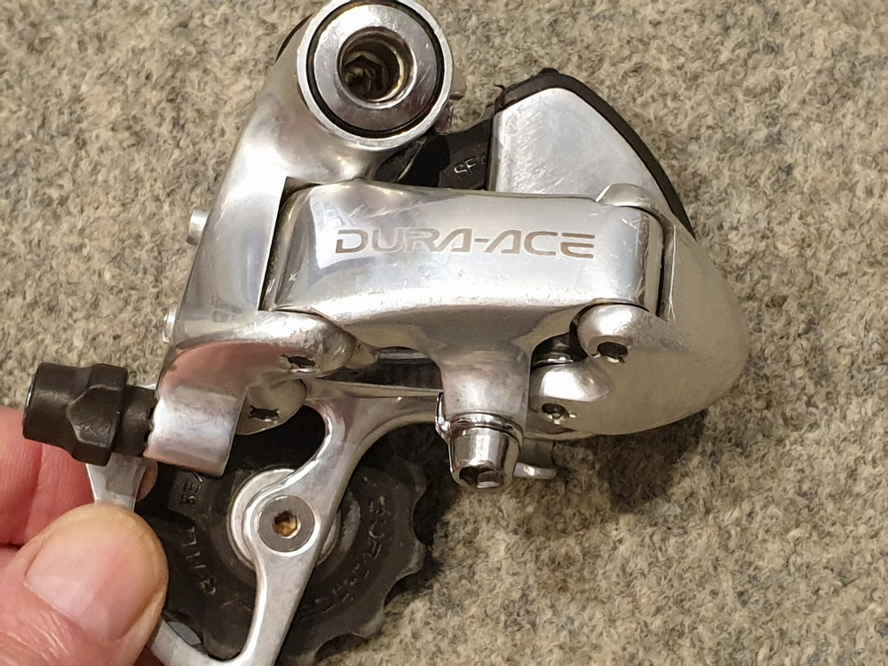 dura ace 7700 rear derailleur