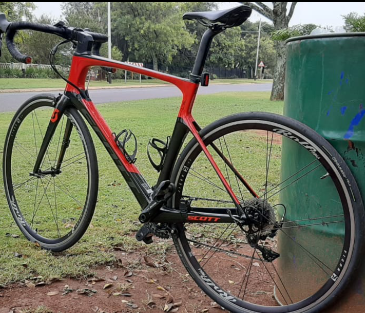 Scott Foil 30 #Provisionally Sold# | Road Bikes | Bike Hub