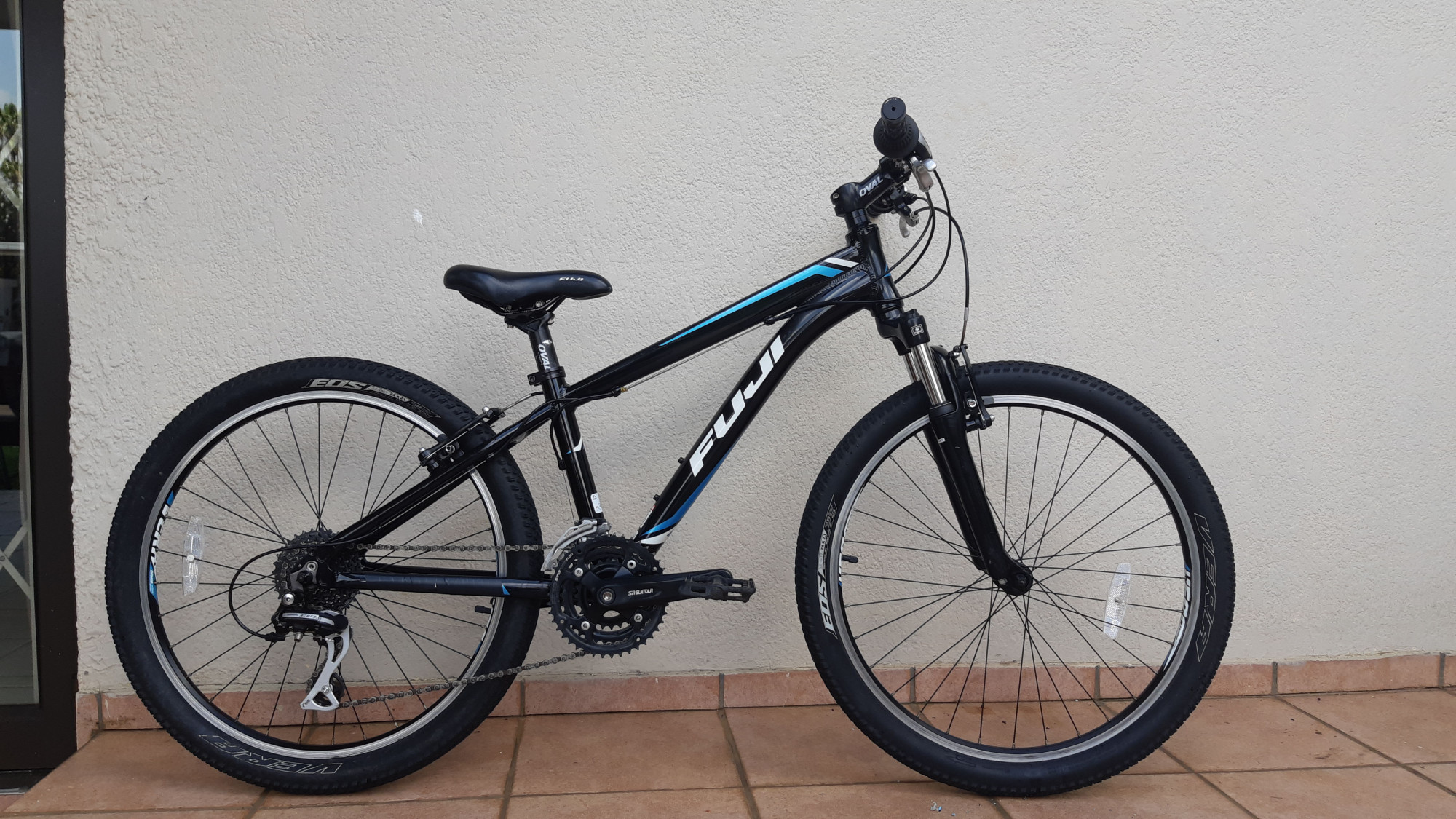 Fuji Dynamite Pro Kids Bikes Bike Hub