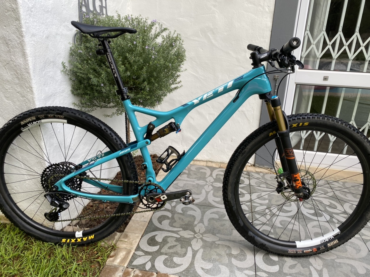 Yeti ASR 2017 Dual Suspension Mountain Bikes Bike Hub